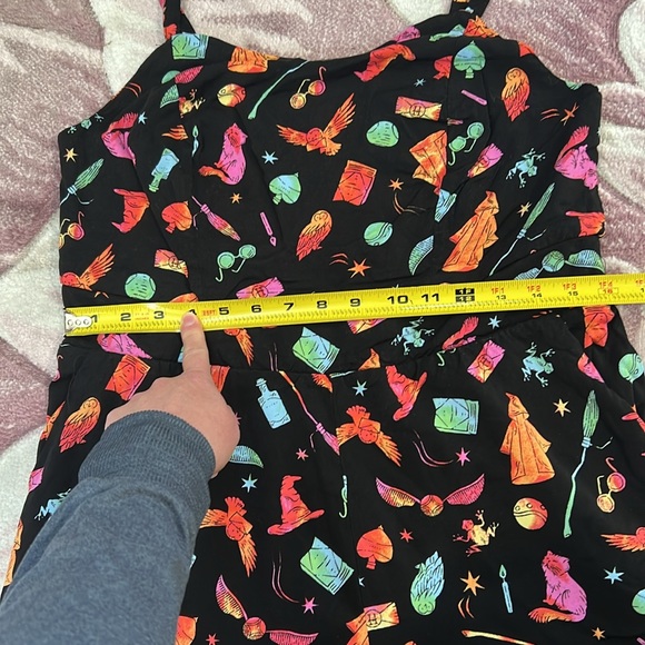 Torrid Harry Potter Stretch Challis Romper Size 00 - Picture 9 of 13